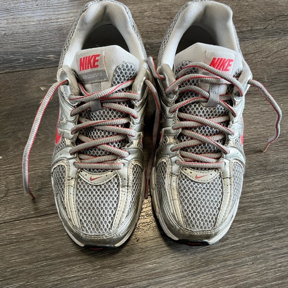 Nike Shoes - Nike Women's Gray Sneakers size 8